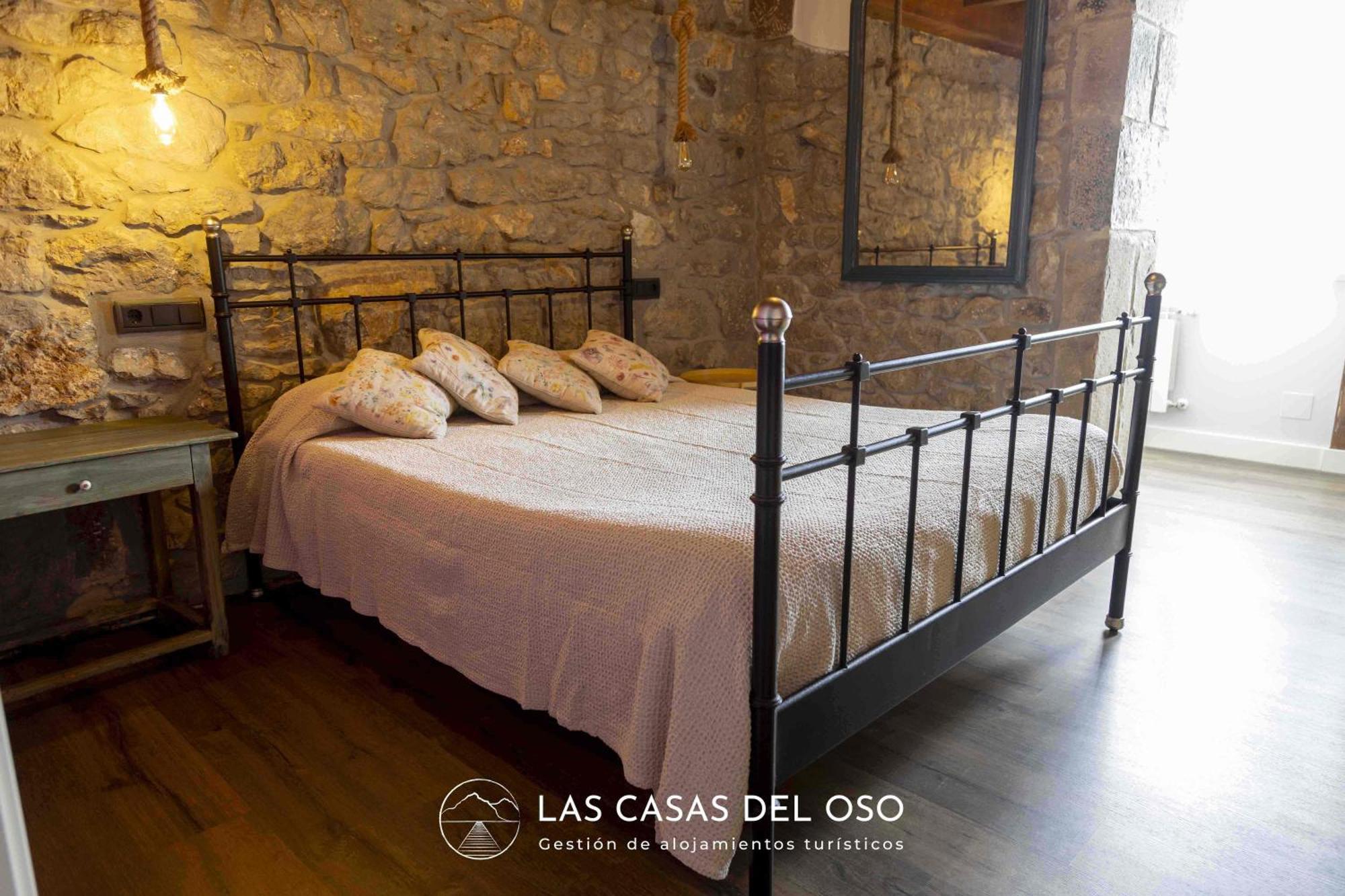 El Mirador De San Trocaya - Las Casas Del Oso Villamarcel المظهر الخارجي الصورة
